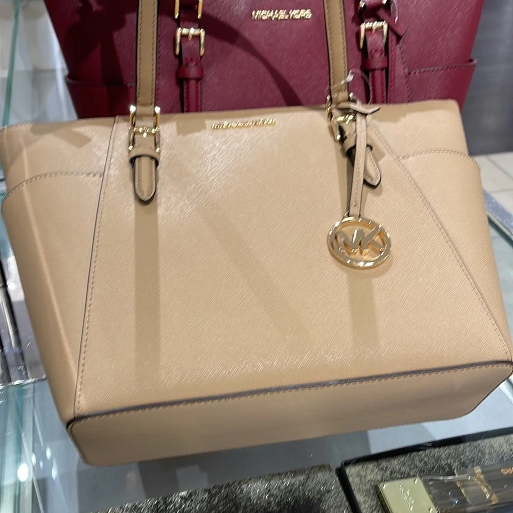 MICHAEL KORS Charlotte Large Leather Top-Zip Tote Camel NWT